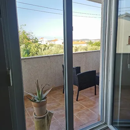 Ulike I Pini Apartman *
