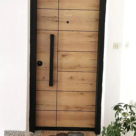 Ulike I Pini Apartman Póla