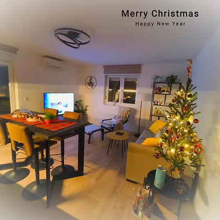 Ulike I Pini Apartman *